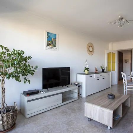 Lägenhet Le Beach-4 By Interhome