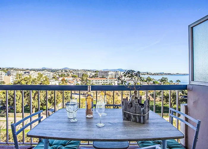 Le Beach-4 By Interhome *